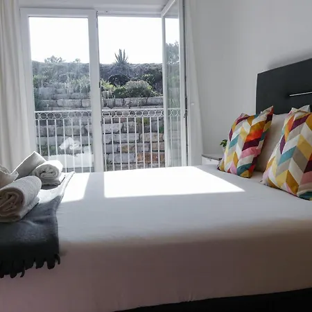 Spacious & Sunny Apartment By Timelystay Apartment *