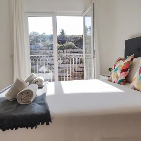 公寓 Spacious & Sunny Apartment By Timelystay *